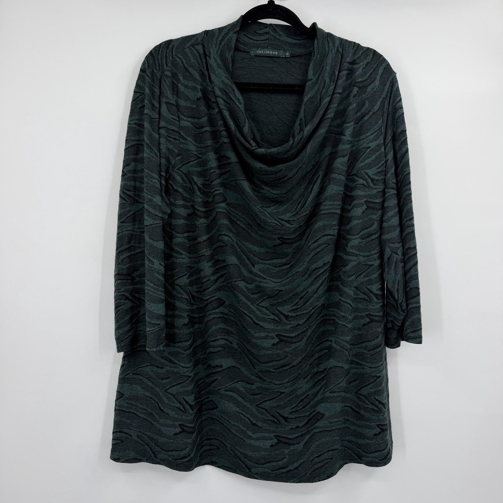 Cut Loose Tunic Womens 2X Green Cowl Neck Long Sleeve Animal Print Relaxed